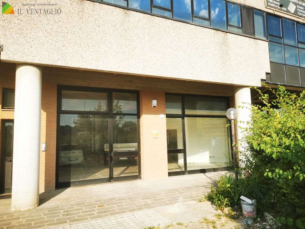 AFFITTI Locali commerciali a Formigine – foto 1