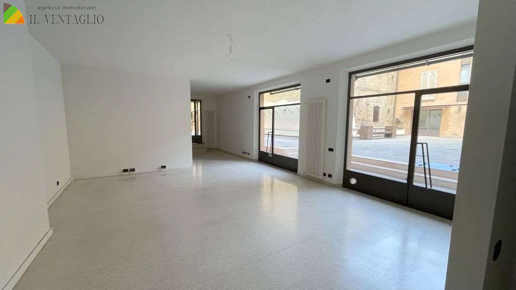 AFFITTI Locali commerciali a Sassuolo – foto 1