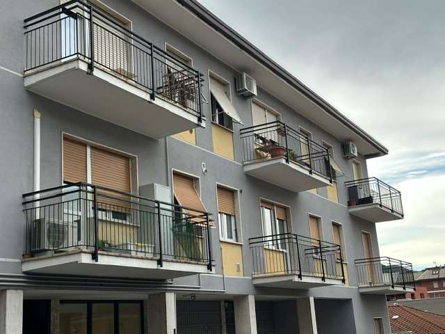 AFFITTI Appartamento a Como – foto 1