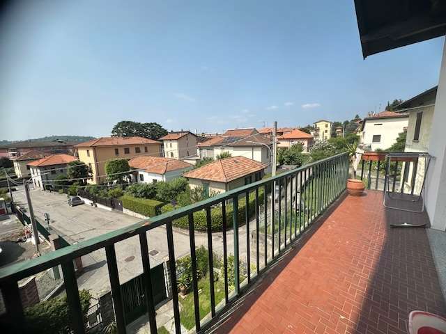 AFFITTI Ville singole o a schiera a Como – foto 1