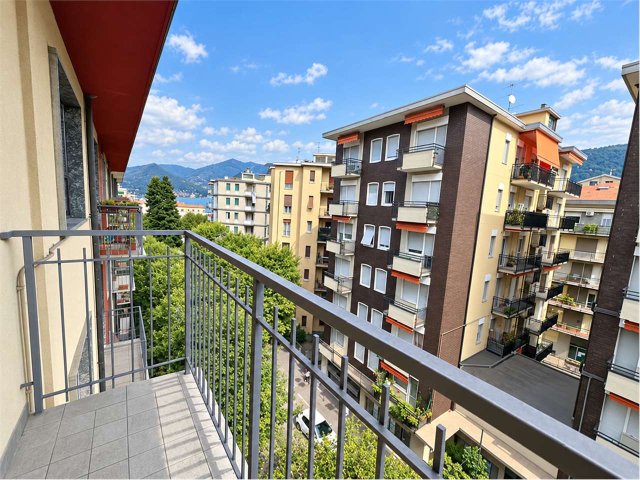 VENDITE Appartamento a Como – foto 1