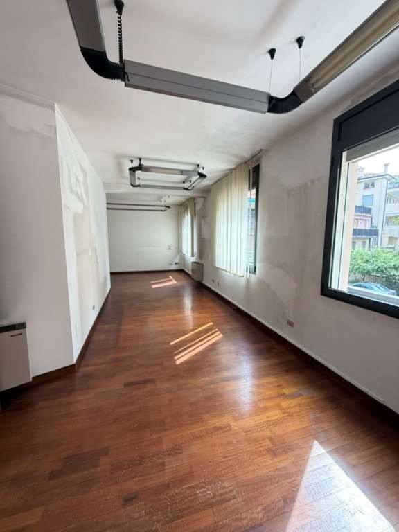 Ufficio Centro Storico mq.750