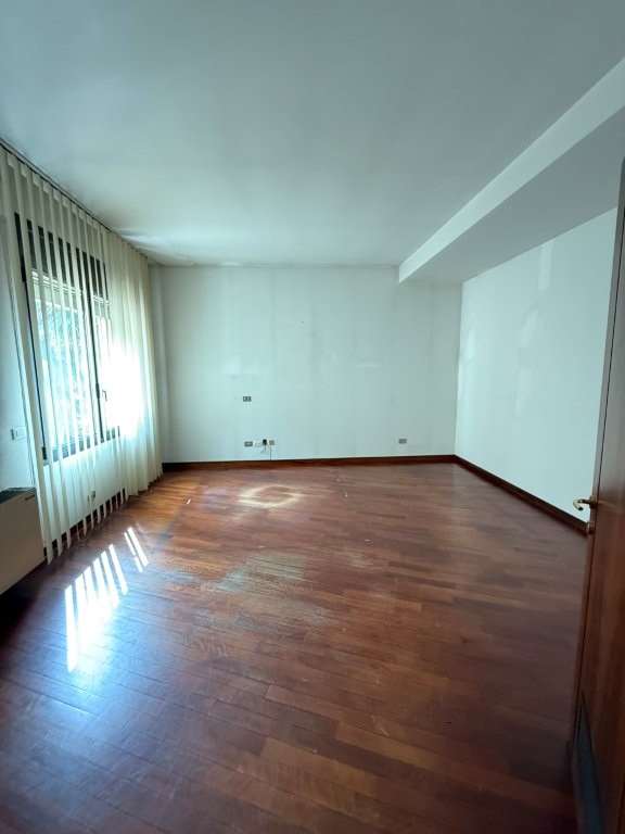 Ufficio Centro Storico mq.750