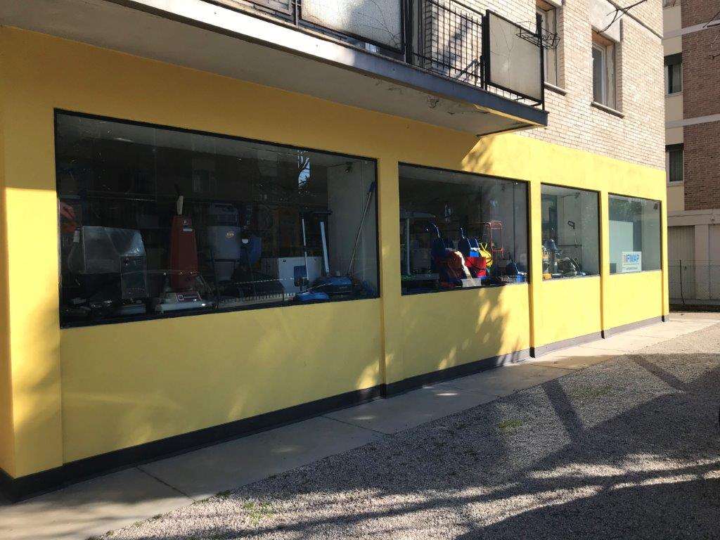 Negozio-Magazzino Show Room mq.200 Viale Trissino – Vicenza