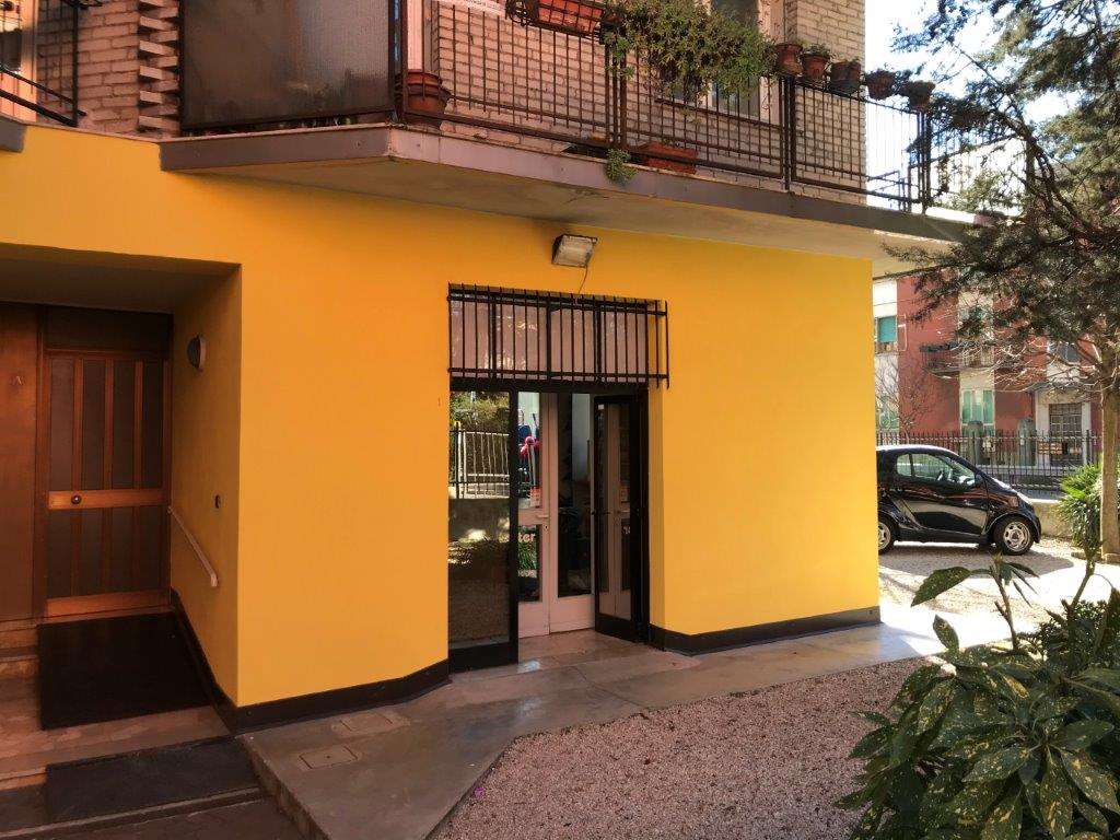 Negozio-Magazzino Show Room mq.200 Viale Trissino – Vicenza