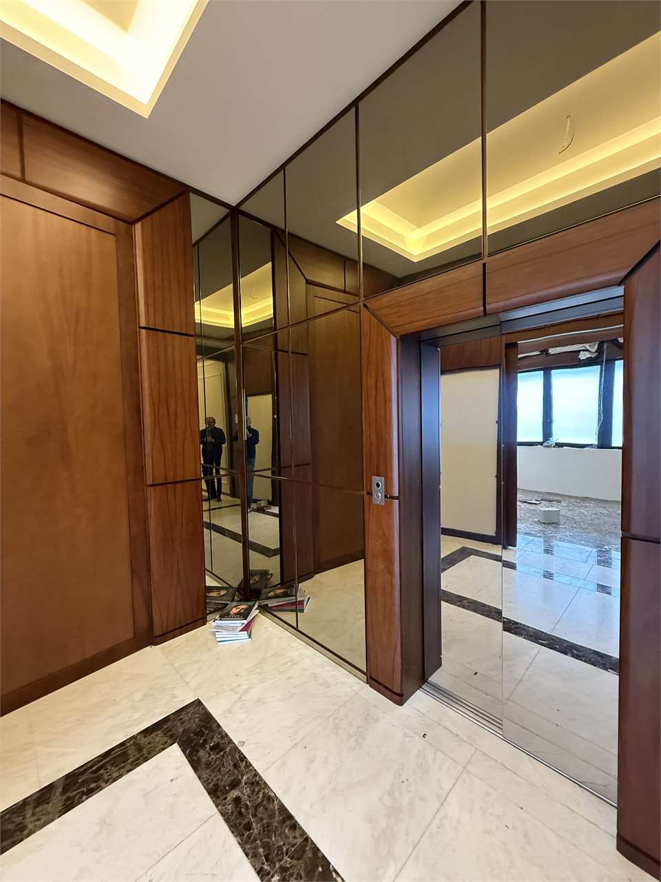 Capannone Pianiga mq.7000 con ampio scoperto su lotto di mq.21.000