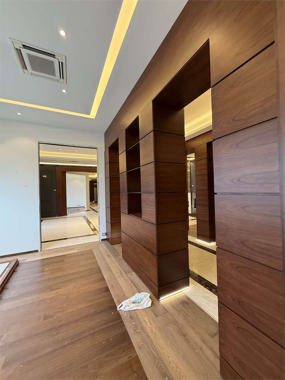 Capannone Pianiga mq.7000 con ampio scoperto su lotto di mq.21.000