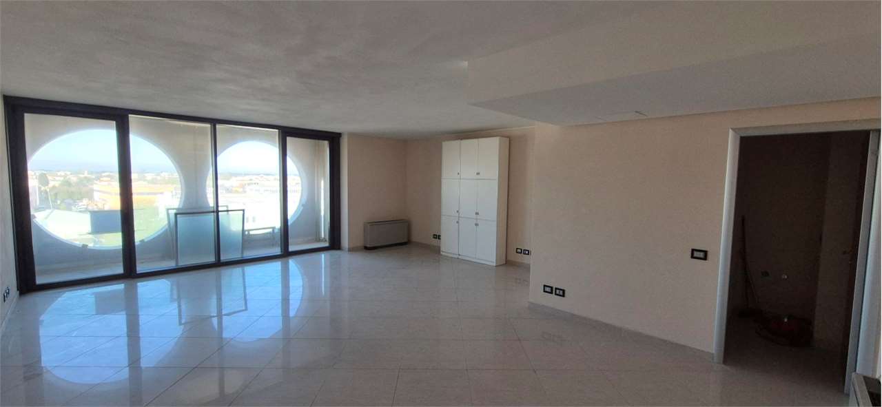 Viareggio – Ufficio in vendita
