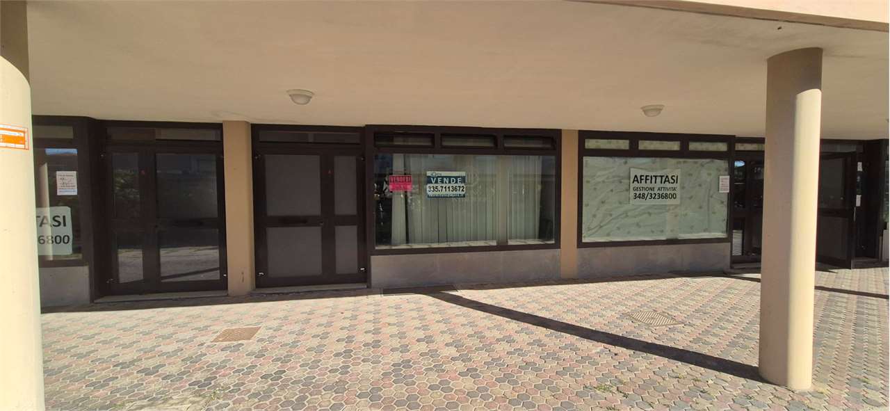 Fondo commerciale in vendita