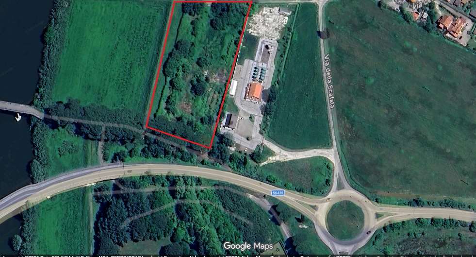Area in affitto mq. 10.000 Pontedera SS439