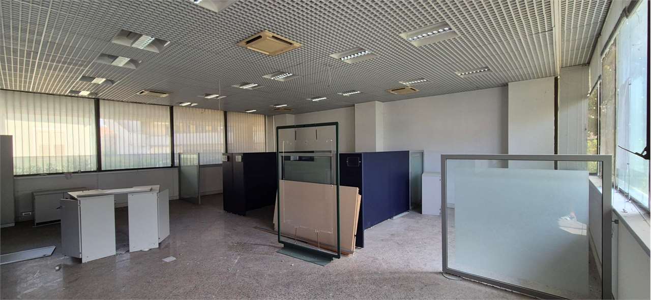 Immobile direzionale a Santa Maria a Monte (PI) in Via Francesca Sud, 338 – località Ponticelli