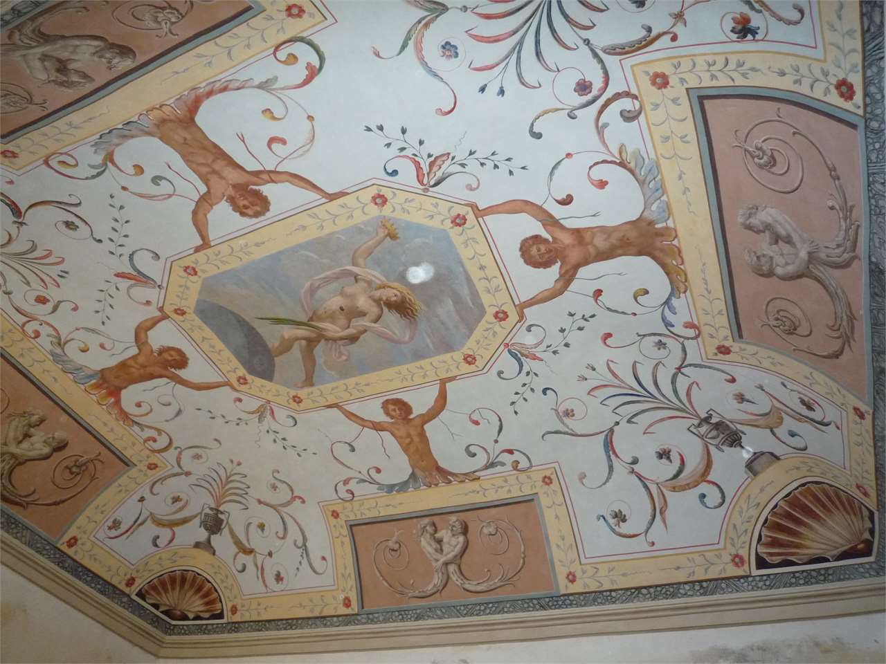 Immobili di prestigio Appartamenti affitto Perugia — Appartamento di prestigio in affitto a Perugia zona Centro storico di pregio — anteprima 40
