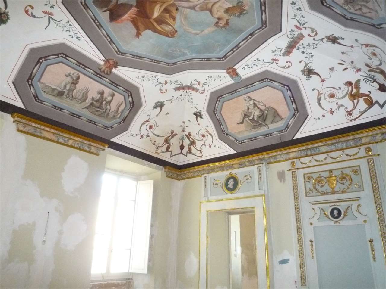 Immobili di prestigio Appartamenti affitto Perugia — Appartamento di prestigio in affitto a Perugia zona Centro storico di pregio — anteprima 45