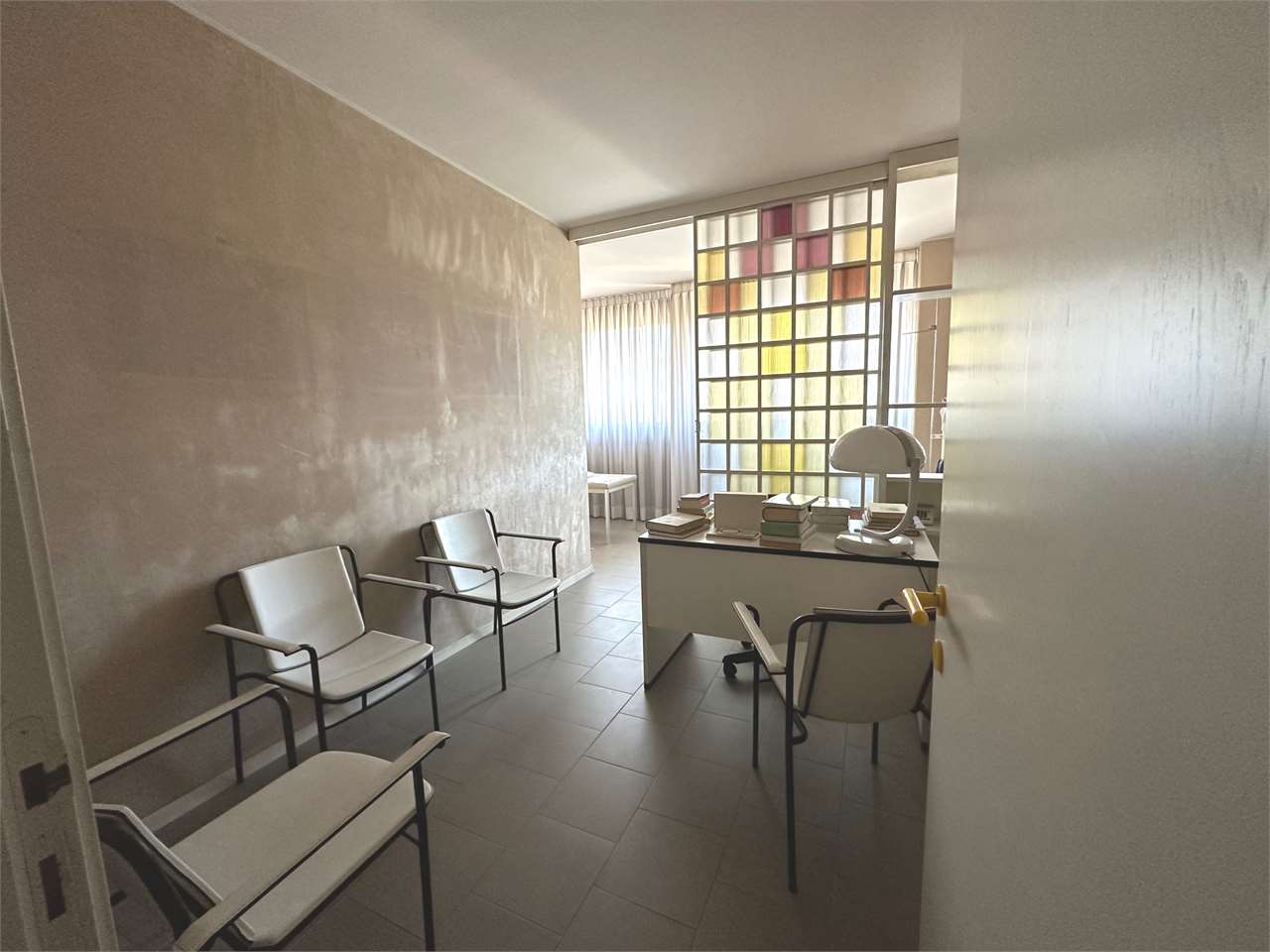 UFFICIO O STUDIO MEDICO IN VENDITA — Casale in vendita a Perugia zona Stazione — anteprima 6