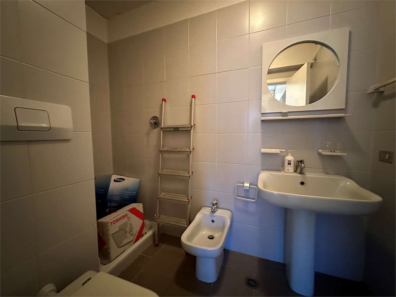 UFFICIO O STUDIO MEDICO IN VENDITA — Casale in vendita a Perugia zona Stazione — anteprima 11