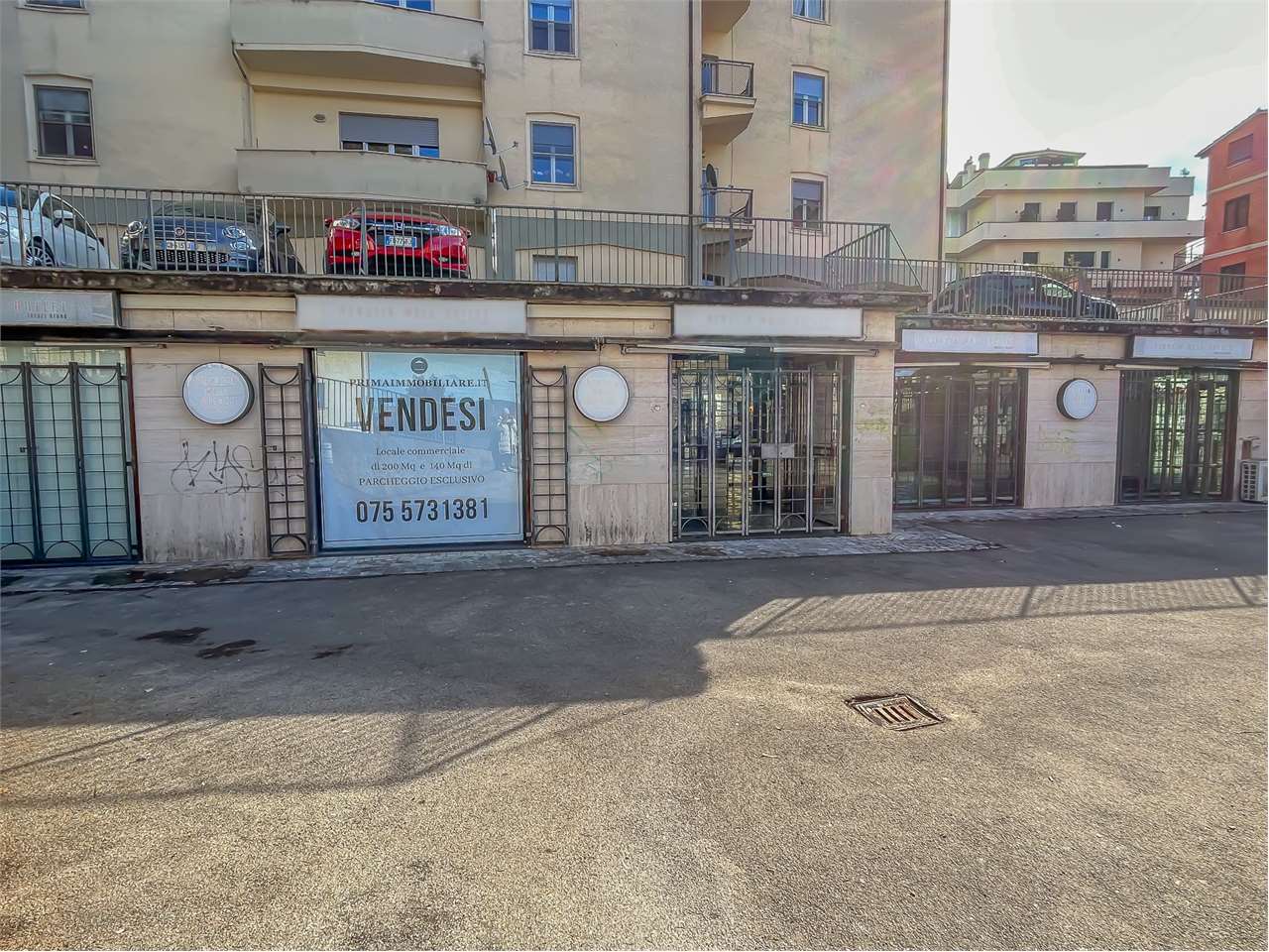 Locale commerciale con parcheggio privato — Villetta in vendita a Perugia zona Filosofi — anteprima 7