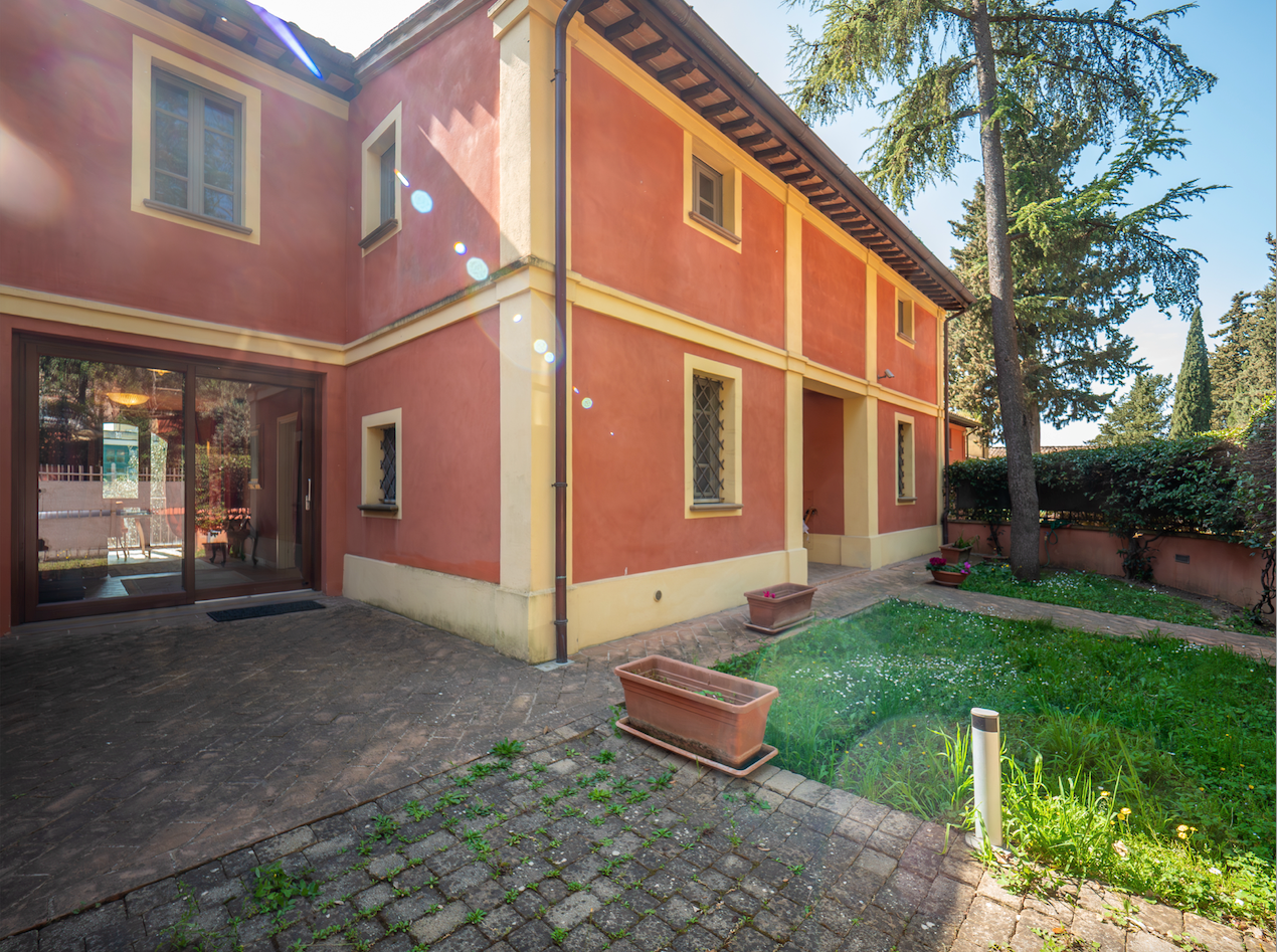 Esclusivo Residence Perugia — Garage di prestigio in vendita a Perugia zona Case Bruciate — anteprima 4