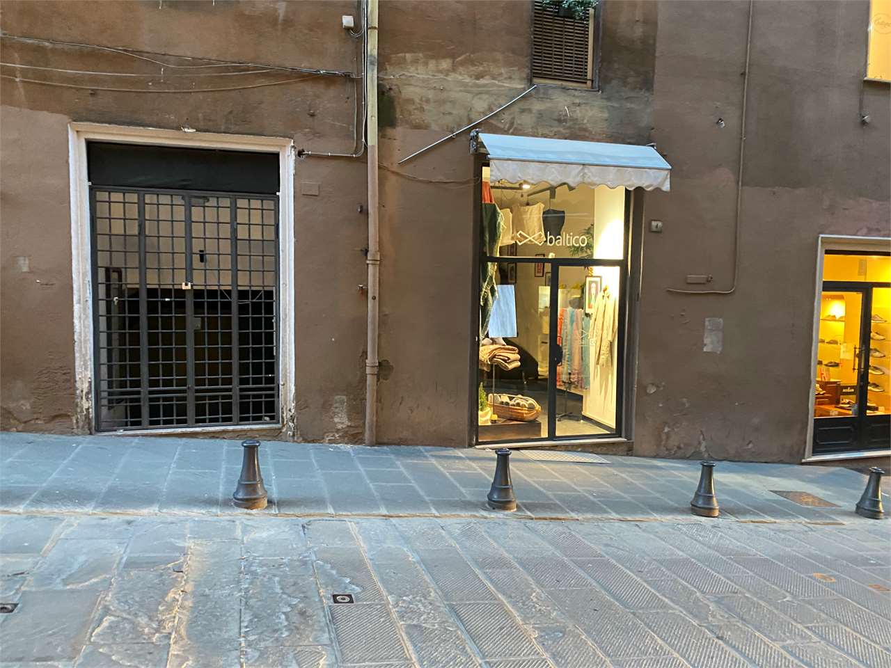 Villetta in vendita — Perugia, Centro storico di pregio, PG · Locale Commerciale  in Centro Storico