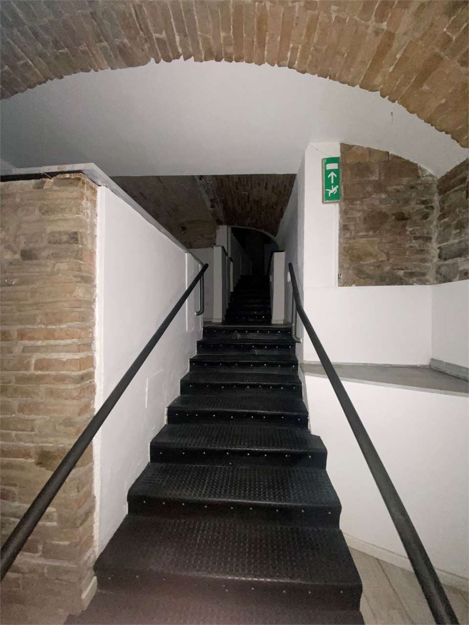 Locale Commerciale  in Centro Storico — Villetta in vendita a Perugia zona Centro storico di pregio — anteprima 7