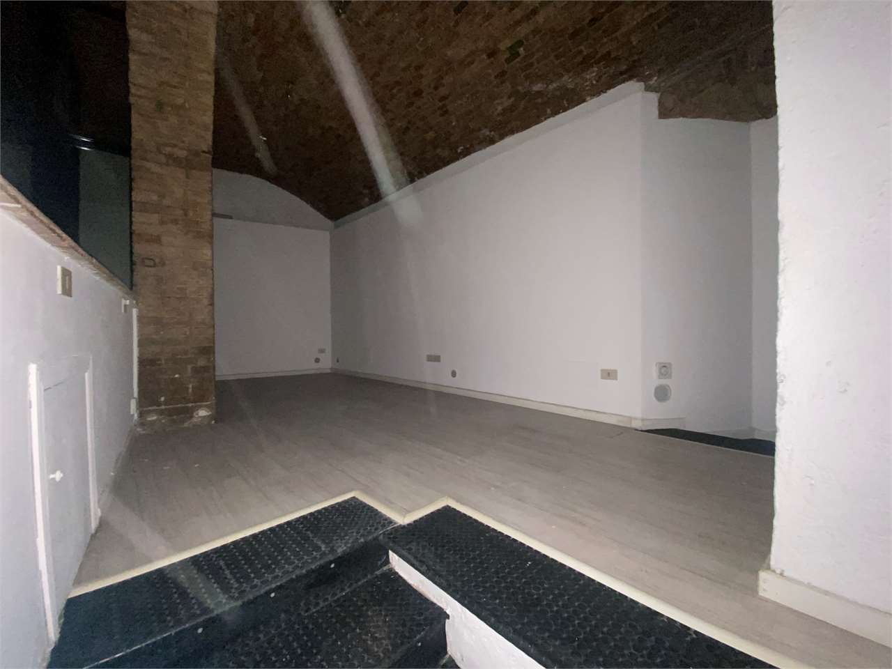 Locale Commerciale  in Centro Storico — Villetta in vendita a Perugia zona Centro storico di pregio — anteprima 10