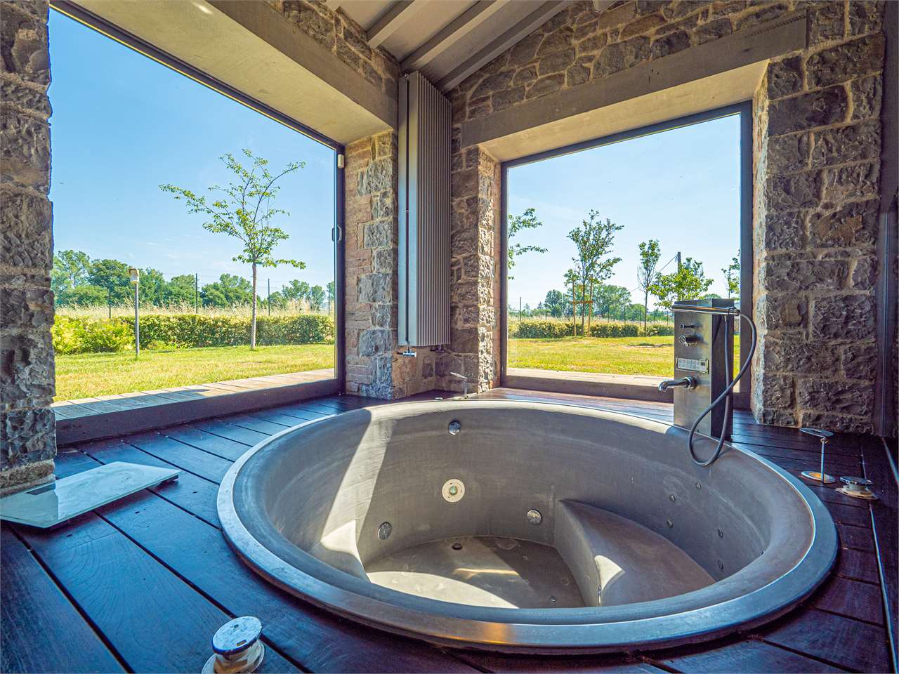 Casale di prestigio ristrutturato con piscina — di prestigio in vendita a Perugia zona Mugnano — anteprima 14