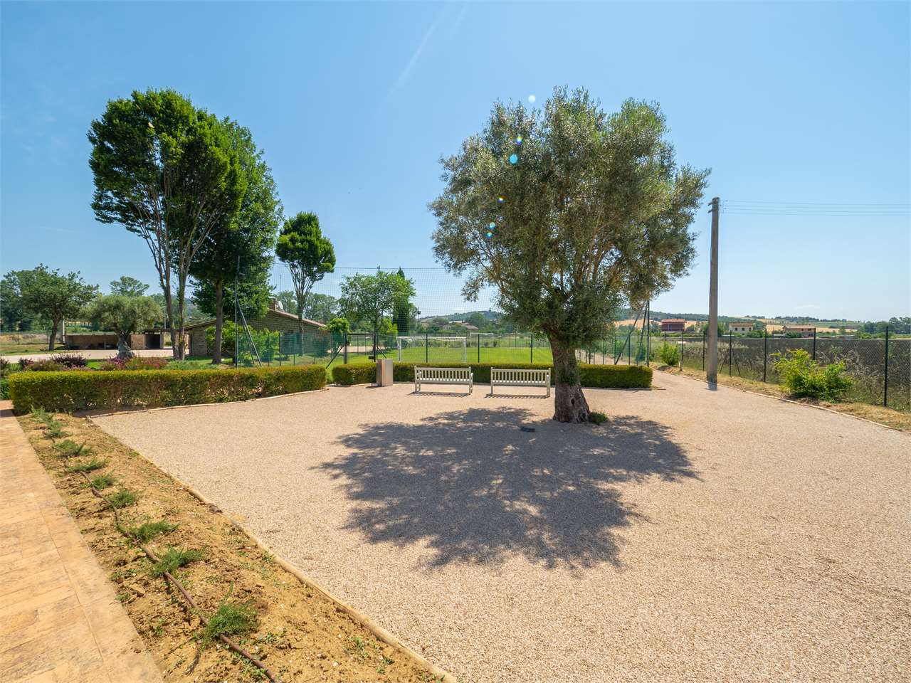 Casale di prestigio ristrutturato con piscina — di prestigio in vendita a Perugia zona Mugnano — anteprima 47