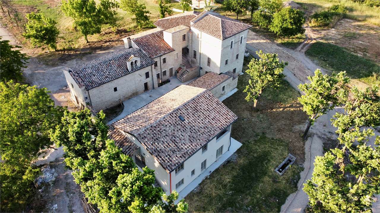 Esclusivo Borgo Antico nel Cuore di Perugia — Villa di prestigio in vendita a Perugia zona San Sisto — anteprima 26
