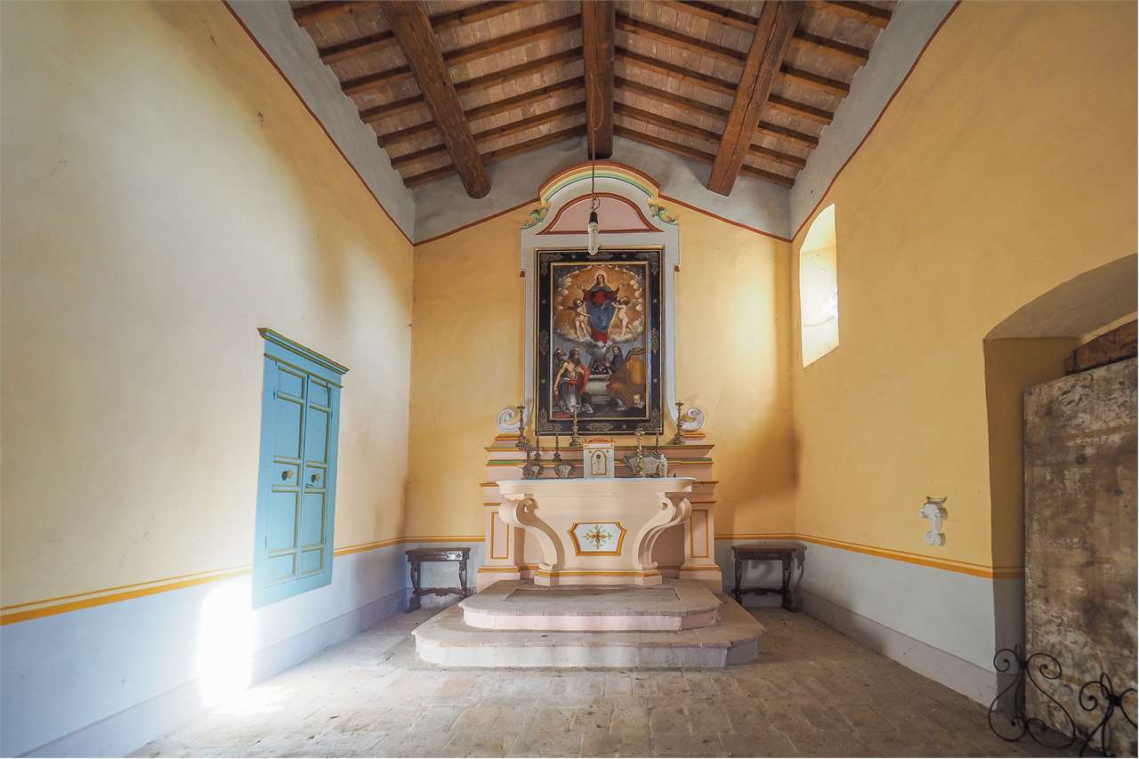 VILLA SINGOLA DA RISTRUTTURARE — Commerciale di prestigio in vendita a Perugia — anteprima 26