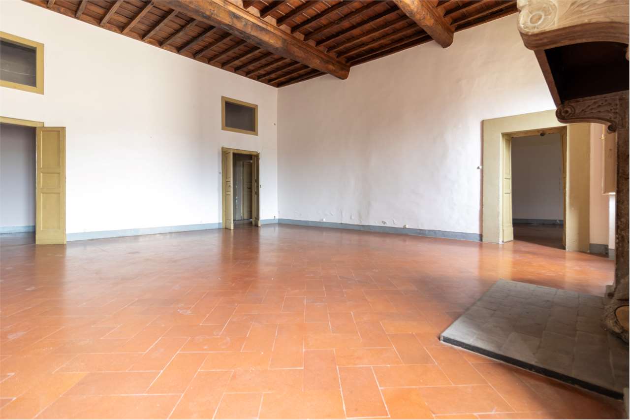 Residenza nobiliare del ‘500 con giardino privato — Appartamento venduto a Spoleto — anteprima 34