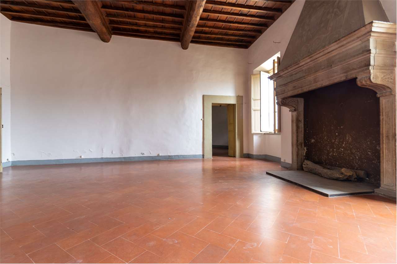 Residenza nobiliare del ‘500 con giardino privato — Appartamento venduto a Spoleto — anteprima 33