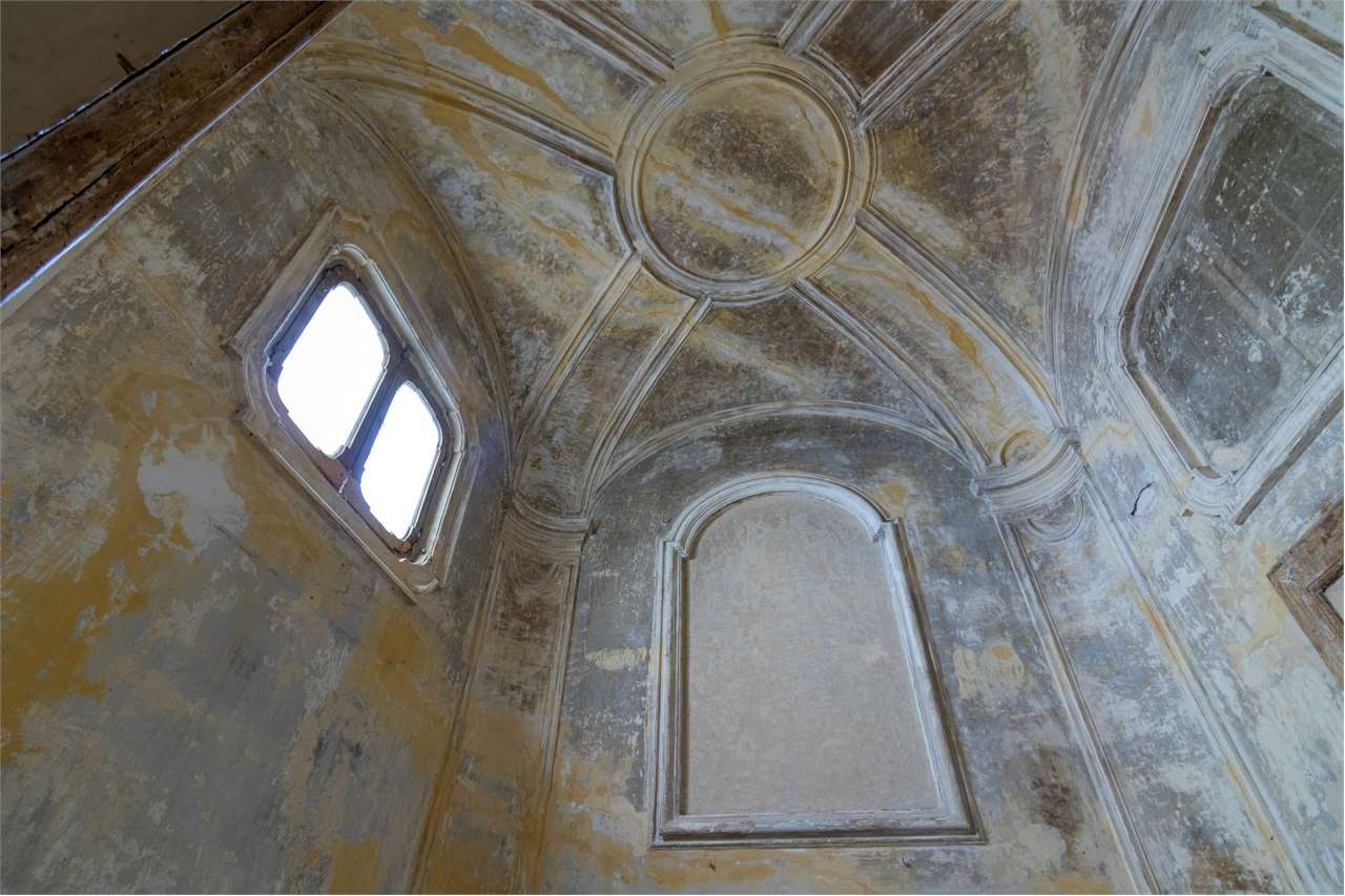 Residenza nobiliare del ‘500 con giardino privato — Appartamento venduto a Spoleto — anteprima 47