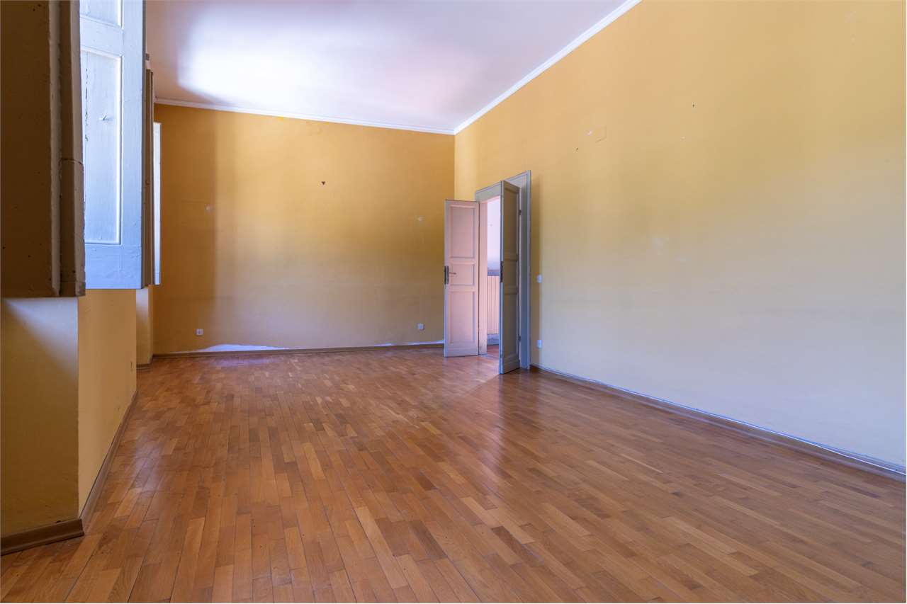 Residenza nobiliare del ‘500 con giardino privato — Appartamento venduto a Spoleto — anteprima 53