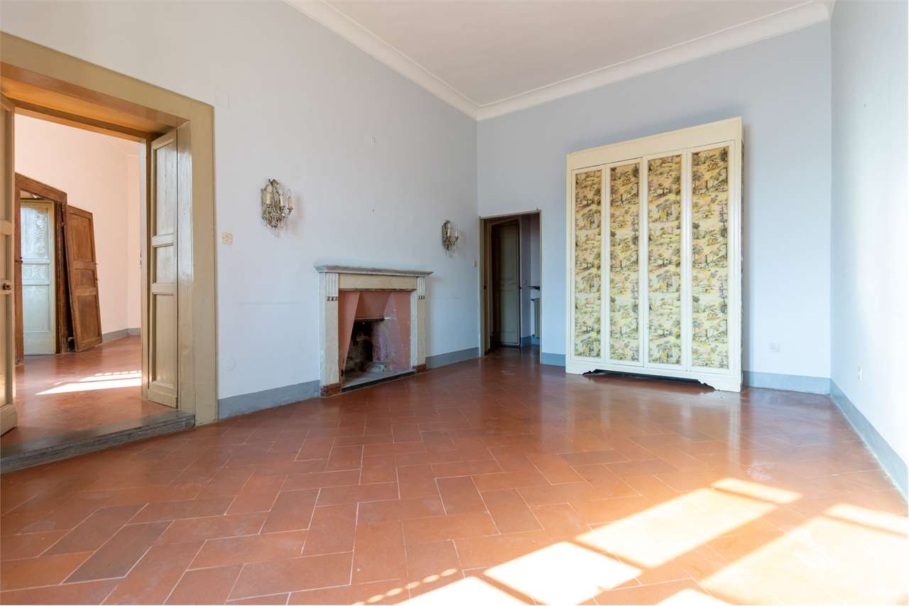 Residenza nobiliare del ‘500 con giardino privato — Appartamento venduto a Spoleto — anteprima 51