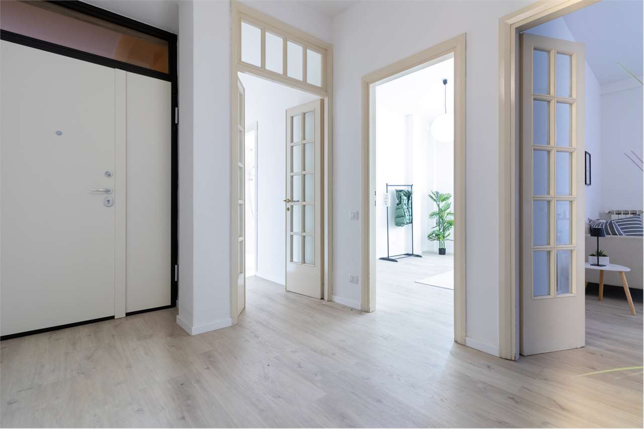 Ampio appartamento ristrutturato con garage in zona centrale — venduto a Spoleto — anteprima 6