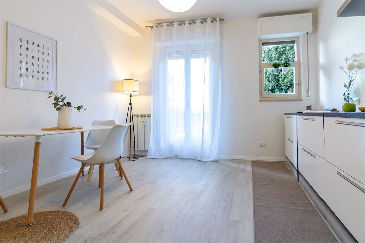 Ampio appartamento ristrutturato con garage in zona centrale — venduto a Spoleto — anteprima 18