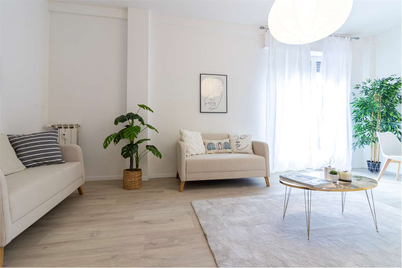 Ampio appartamento ristrutturato con garage in zona centrale — venduto a Spoleto — anteprima 29