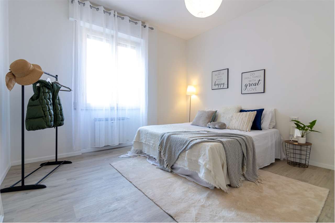 Ampio appartamento ristrutturato con garage in zona centrale — venduto a Spoleto — anteprima 64
