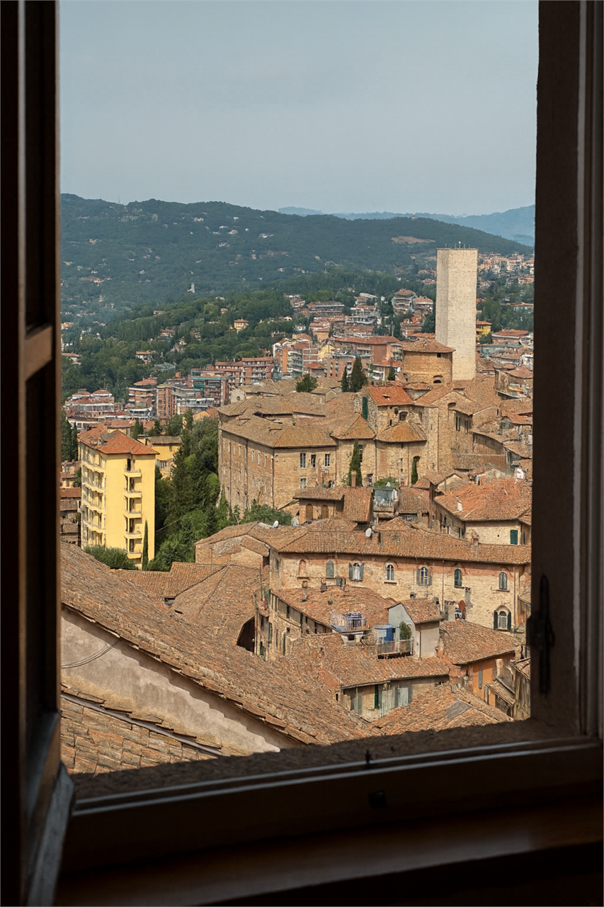 Appartamento elegante in Piazza della Repubblica – Perugia — Villetta di prestigio in vendita a Perugia zona Centro storico di pregio — anteprima 11