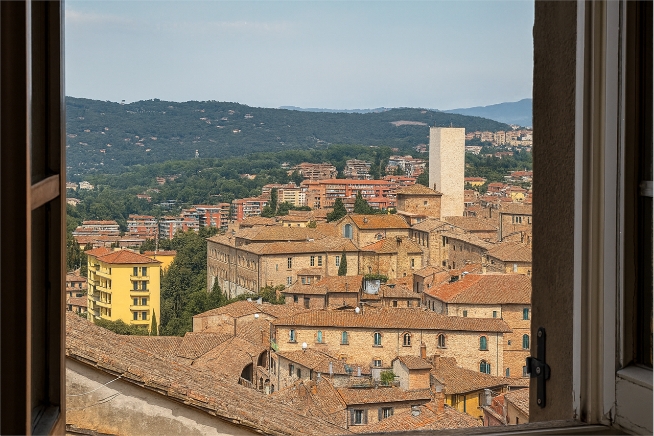 Appartamento elegante in Piazza della Repubblica – Perugia — Villetta di prestigio in vendita a Perugia zona Centro storico di pregio — anteprima 5