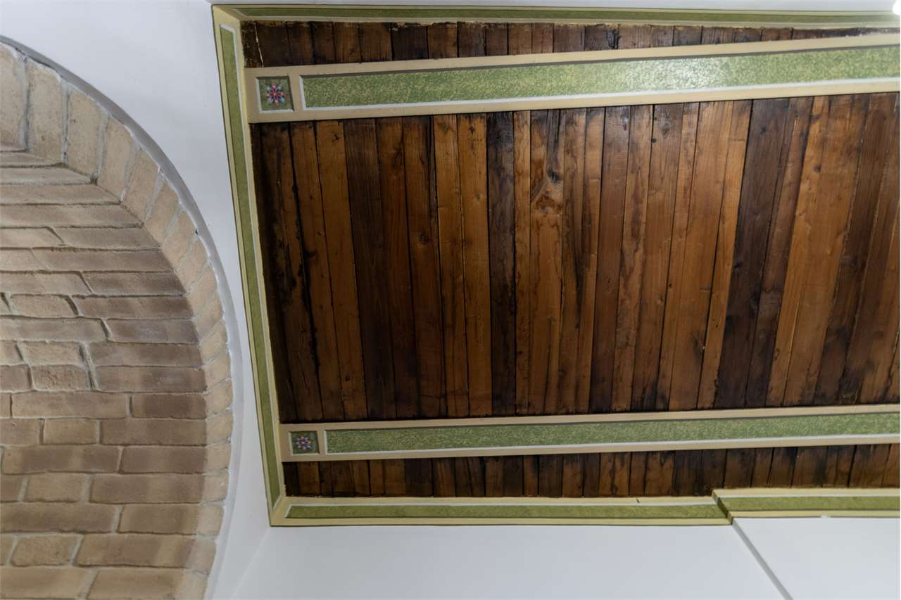 Dimora di pregio con terrazza panoramica di 100 mq e posto auto. — di prestigio in vendita a Spoleto — anteprima 76
