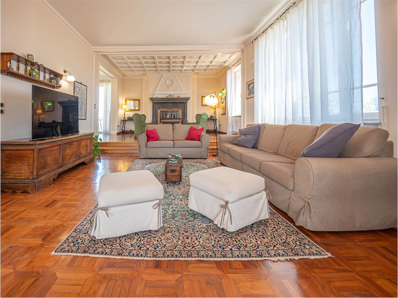 Villa di Charme a Perugia — Commerciale di prestigio in vendita a Perugia — anteprima 3