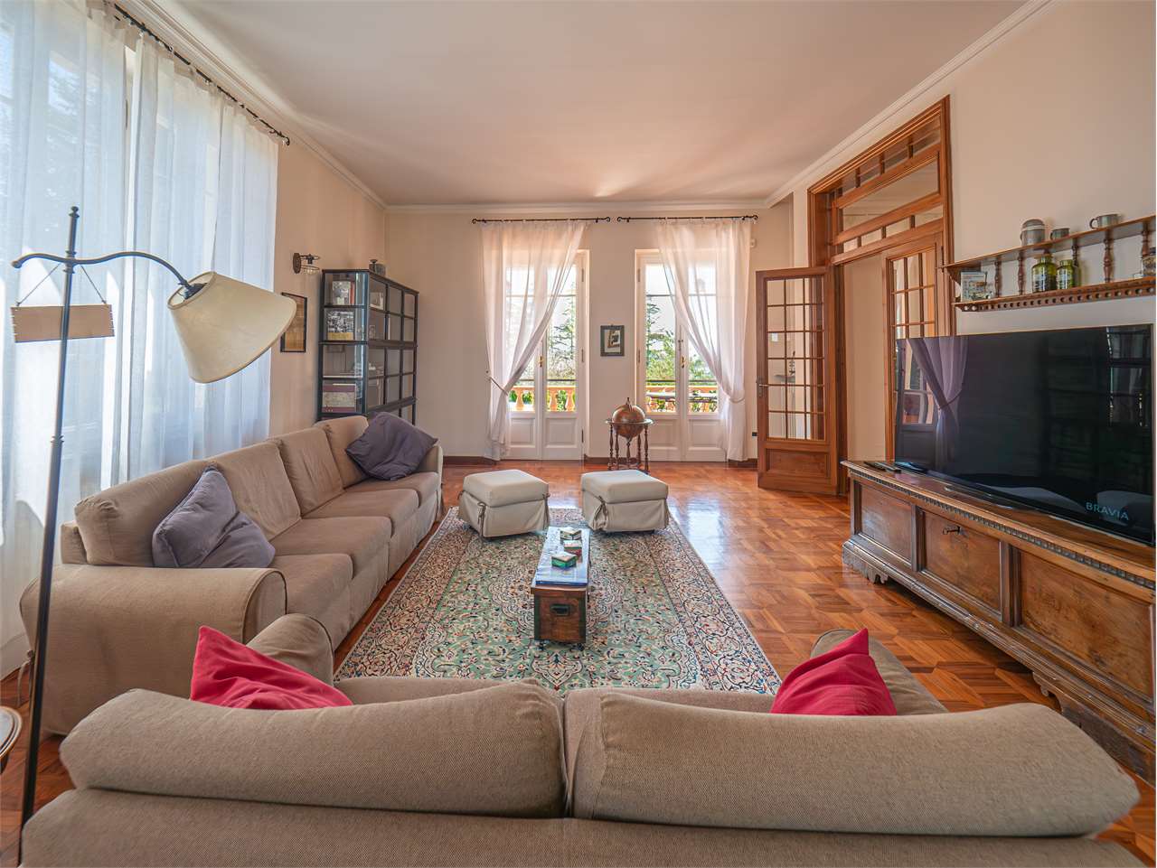 Commerciale di prestigio in vendita — Perugia, PG · Villa di Charme a Perugia
