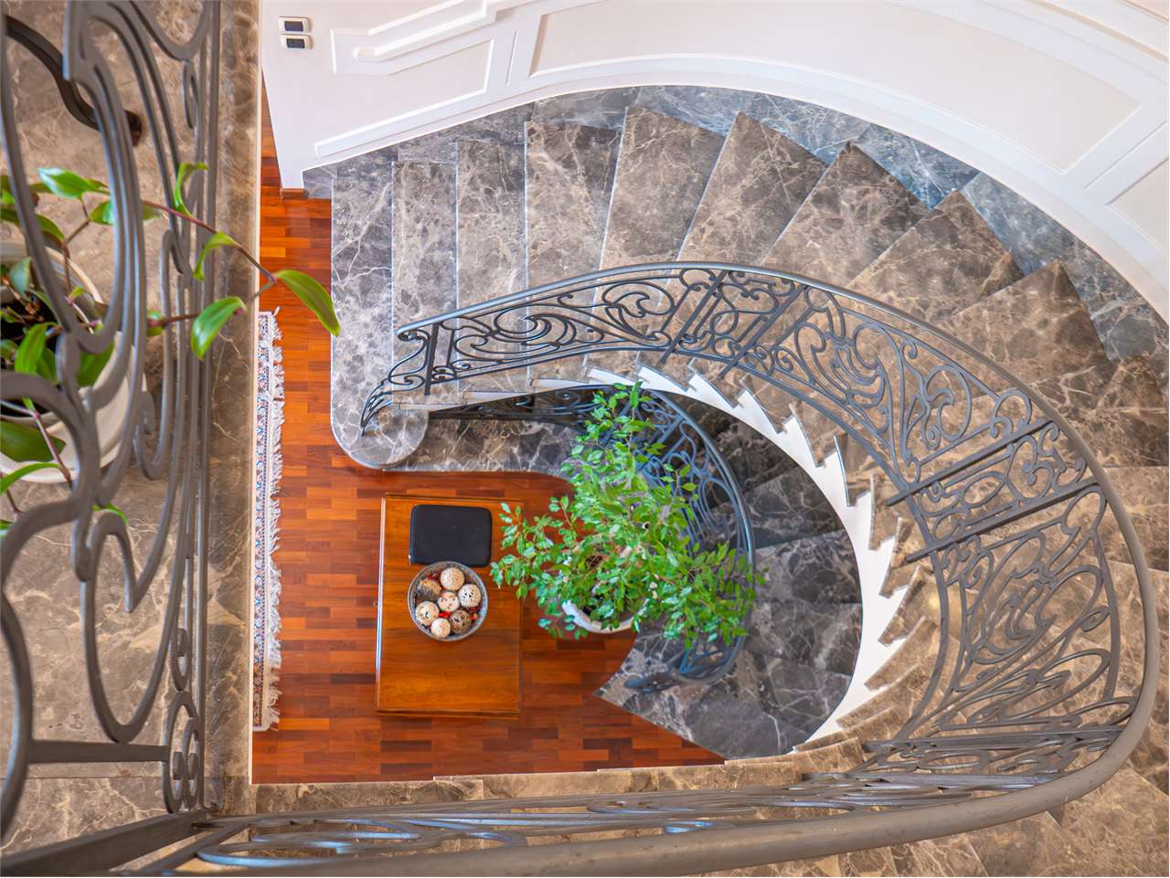 Villa di Charme a Perugia — Commerciale di prestigio in vendita a Perugia — anteprima 12