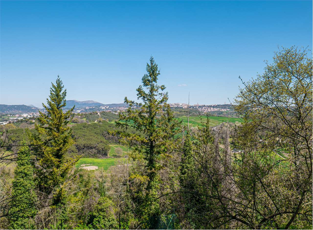 Villa di Charme a Perugia — Commerciale di prestigio in vendita a Perugia — anteprima 21
