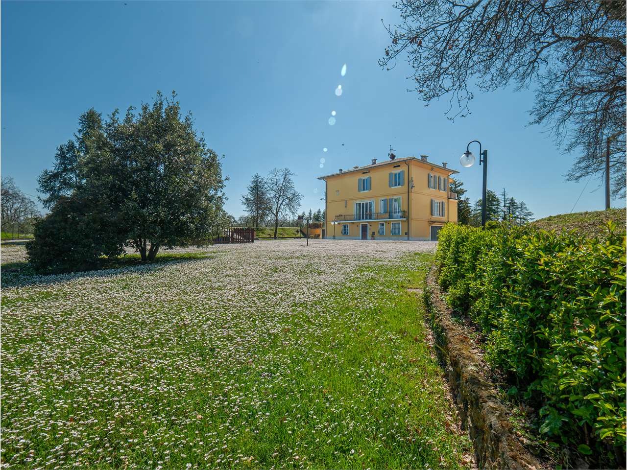 Villa di Charme a Perugia — Commerciale di prestigio in vendita a Perugia — anteprima 22