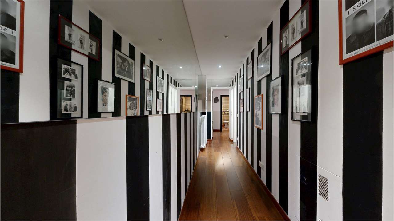 Villa di Lusso con Piscina San Vetturino Perugia — Commerciale di prestigio in vendita a Perugia zona Montebello — anteprima 24