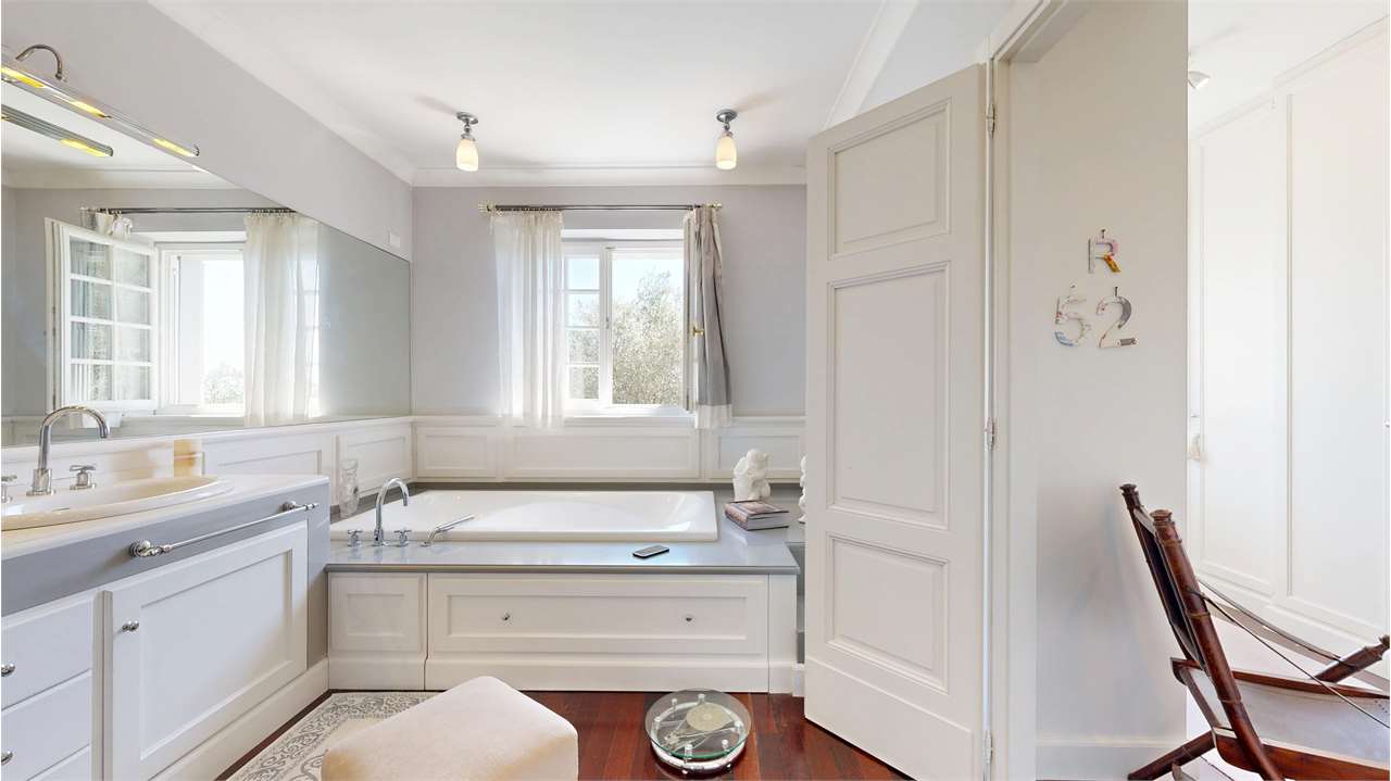 Villa di Lusso con Piscina San Vetturino Perugia — Commerciale di prestigio in vendita a Perugia zona Montebello — anteprima 17