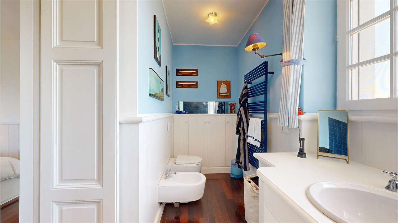 Villa di Lusso con Piscina San Vetturino Perugia — Commerciale di prestigio in vendita a Perugia zona Montebello — anteprima 20