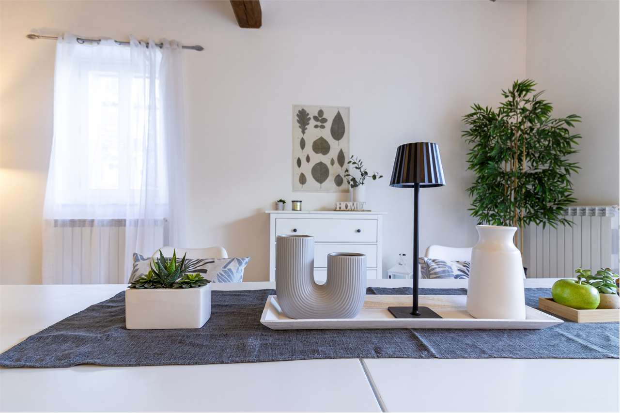 Eclusivo Duplex panoramico con ascensore, ristrutturato. — di prestigio in vendita a Spoleto — anteprima 12