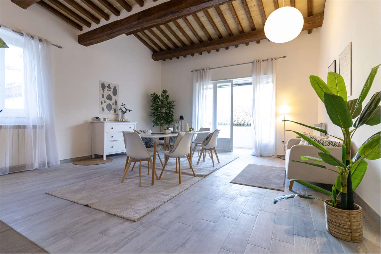 Eclusivo Duplex panoramico con ascensore, ristrutturato. — di prestigio in vendita a Spoleto — anteprima 18